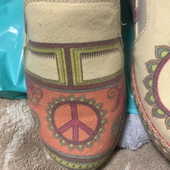 Goby Slip On Shoes - Picture 6 of 8